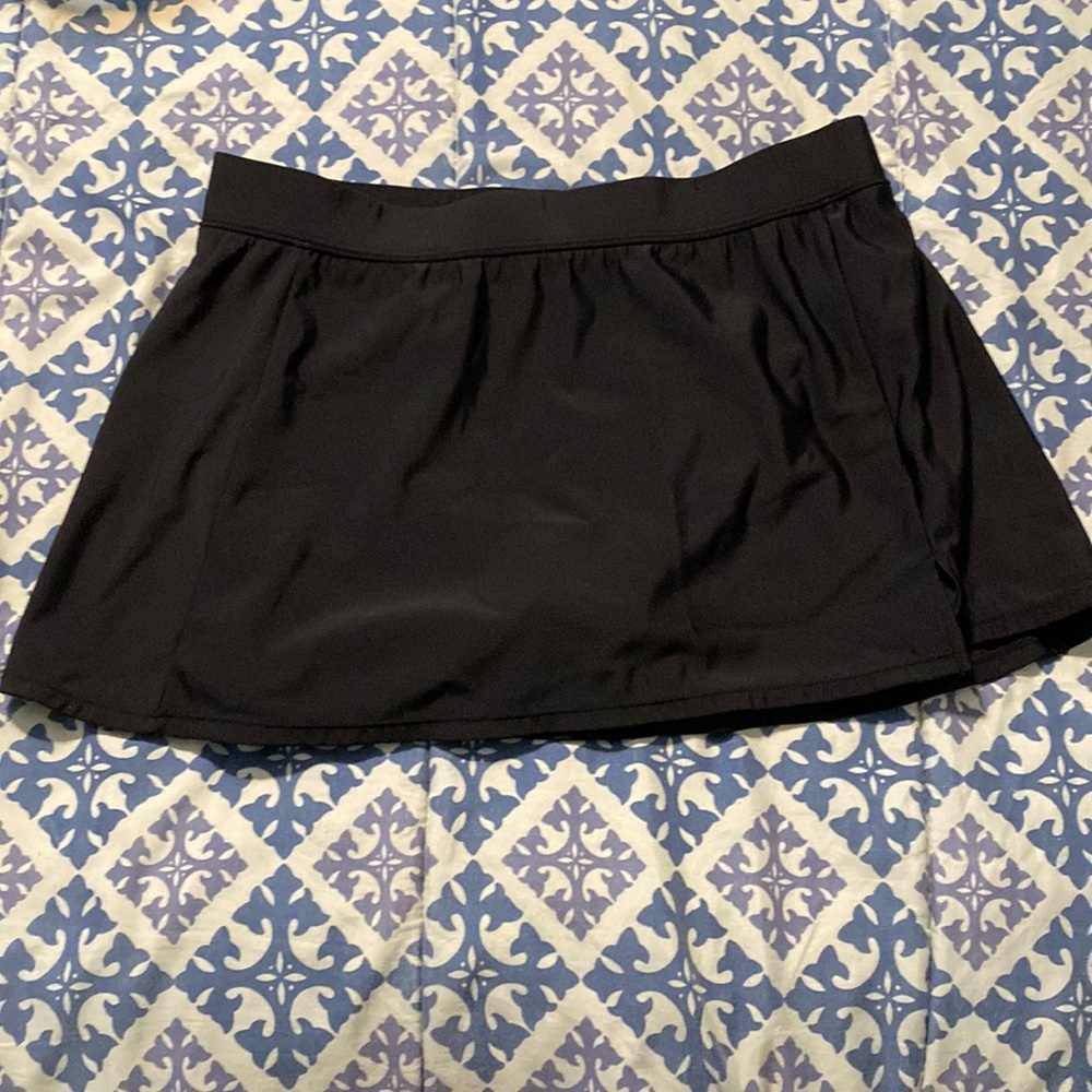Aqua Green Swimwear pull-on style skirt with builtin full coverage brief Large